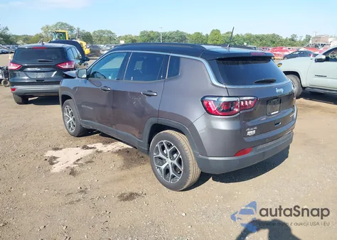 2024 Jeep Compass Limited 4X4 z USA, uszkodzony, nr VIN 3C4NJDCN5RT127506